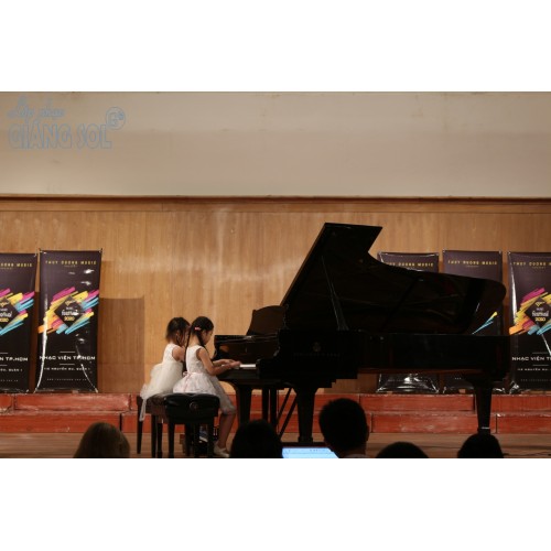 Sông Danube || Tú Anh & Lam Yên || Dạy đàn Piano Quận 12 || Lớp nhạc Giáng Sol